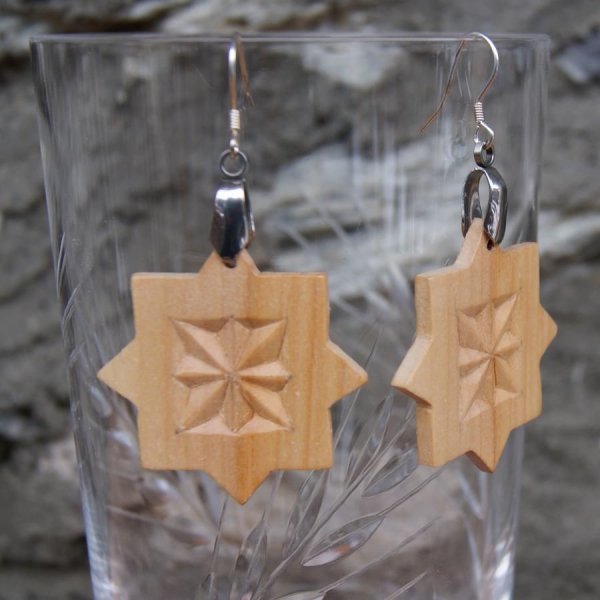 brincos j&oacute;ias esculpidas natureza madeira maci&ccedil;a madeira de cerejeira feita &agrave; m&atilde;o