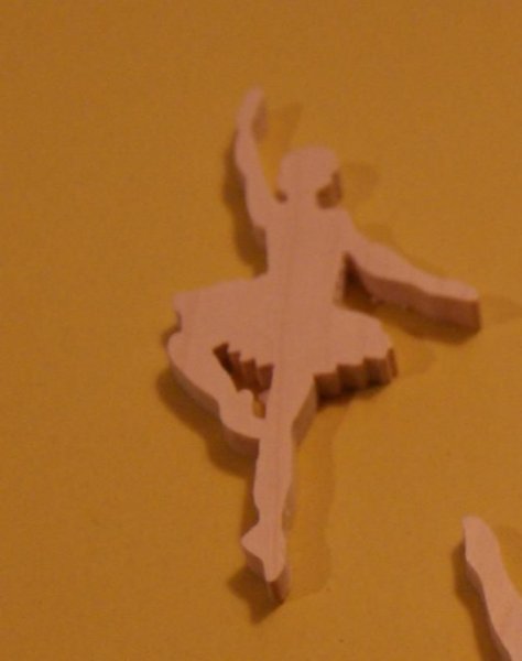 Dança de dança com estatueta de madeira maciça de 3mm, feita à mão, com ornamentação de scrapbooking