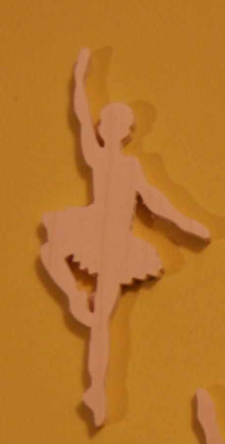 Dança de dança com estatueta de madeira maciça de 3mm, feita à mão, com ornamentação de scrapbooking