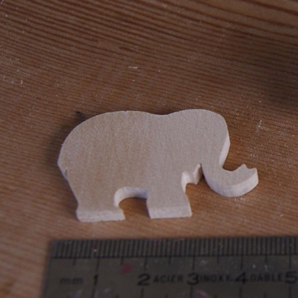 miniatura de estatueta de elefante 3mm embelezamento para pintar e colar madeira maci&ccedil;a feita &agrave; m&atilde;o