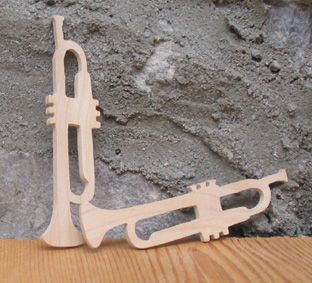 Trompete de bordo sólido de 3mm, trompete talhado à mão, miniatura decorativa, embelezamento de álbuns musicais