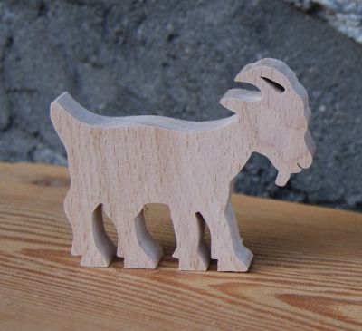 Quinta temática de casamento de cabras de marca feita de madeira maciça de faia feita à mão