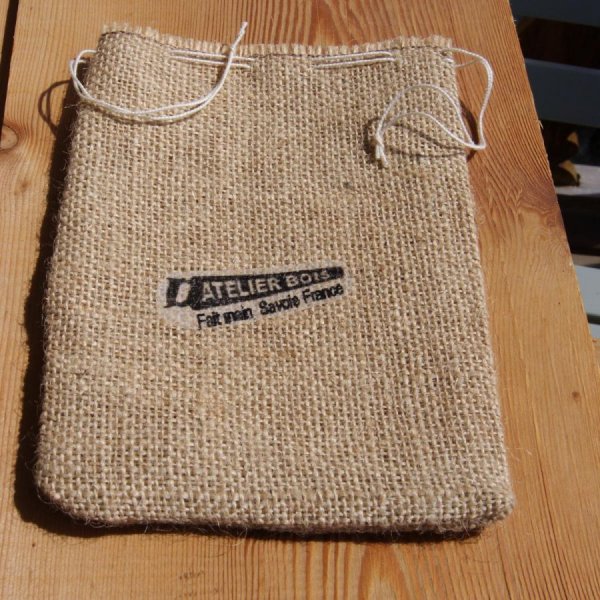 Puzzle de madeira de 4 pe&ccedil;as de madeira maci&ccedil;a de faia, feito &agrave; m&atilde;o