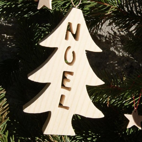 Bola de &aacute;rvore de Natal 12 cm em madeira