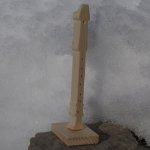 gravador montado sobre uma base para decoração de música de casamento, madeira feita à mão