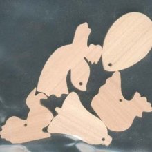 5 deco's para a Páscoa ou Natal a pintar para pendurar em madeira maciça de bordo feita à mão