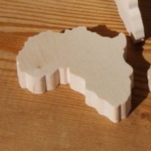 Mapa figurado de África ht6cm de espessura 7mm madeira maciça de bordo, feita à mão