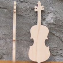 Figurino do violoncelo 9cm lg 3mm de espessura